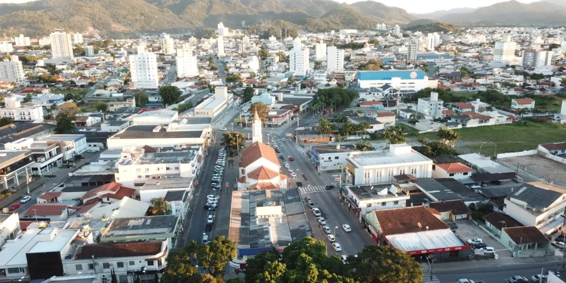 Prefeitura de Camboriú irá realizar a Festa dos Amigos 2025